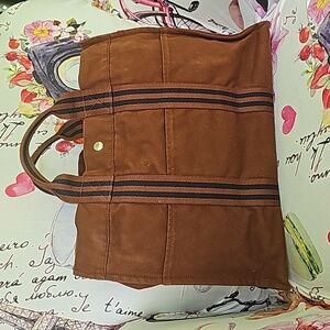 Hermes brown tote 17x12x4 inches
